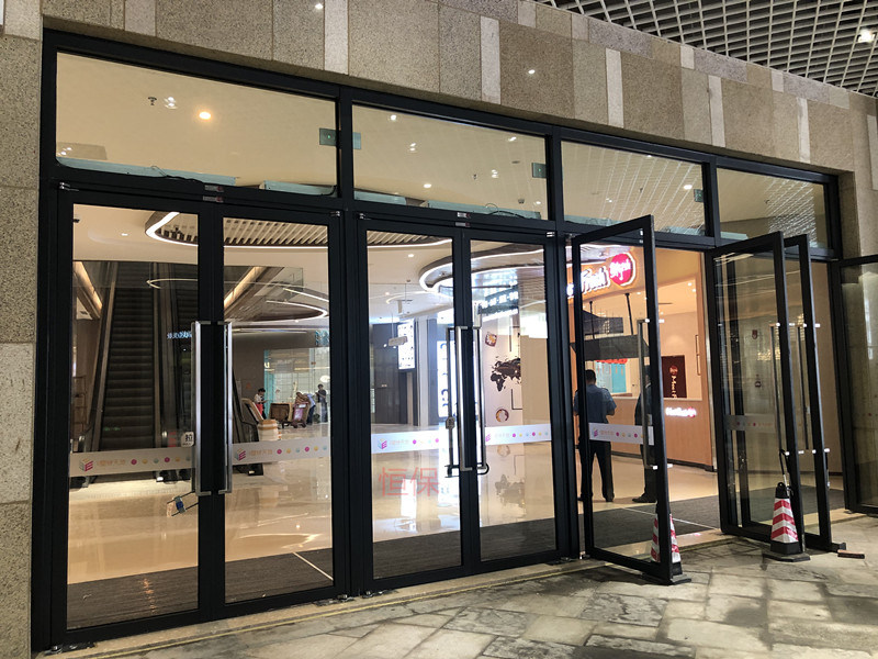 puertas de vidrio con clasificaci&oacute;n de fuego