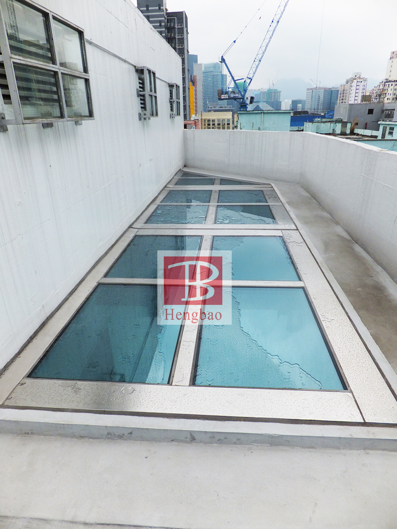 puerta de vidrio resistente al fuego